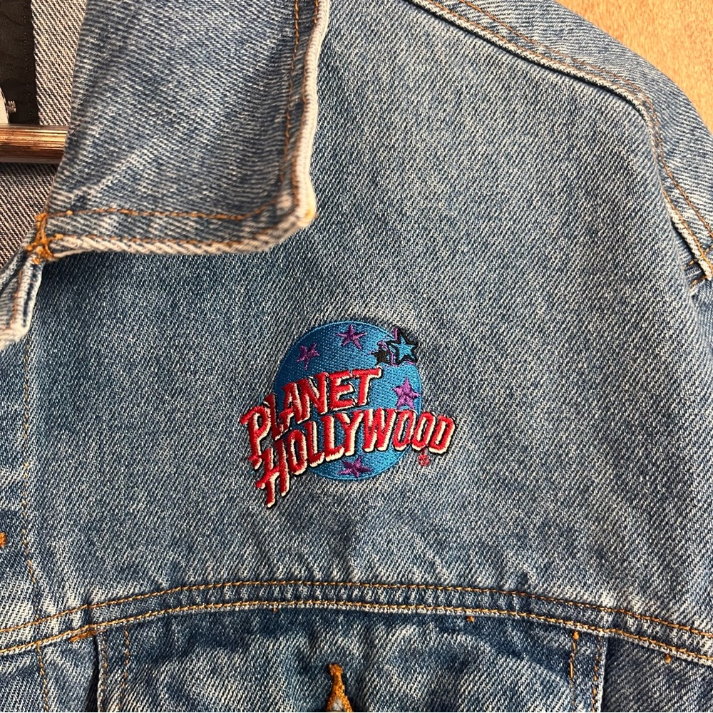 Vintage Planet Hollywood denim jacket medium - Picture 3 of 11